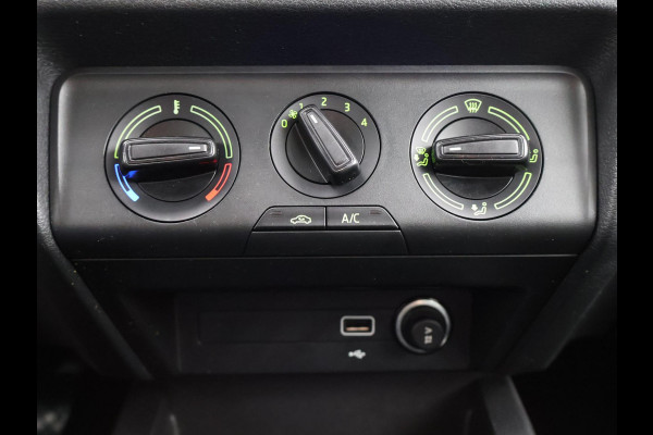 Škoda Fabia Combi TSI 95 PK BUSINESS SPORT GARANTIE 9-2030* VOLLEDIG ONDERHOUDEN. PDC V+A . FULL MAP NAVI . ELEKTRISCHE RAMEN V+A .