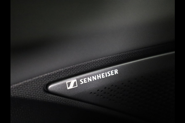 CUPRA Terramar 1.5 TSI e-Hybrid Business 201PK | 20 Inch | Sennheiser | Elektrisch verstelbare voorstoelen | Head-up Display | 360 Camera | Adaptieve Cruise Control | Keyless Entry |