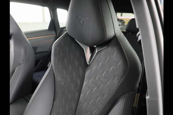 CUPRA Terramar 1.5 TSI e-Hybrid Business 201PK | 20 Inch | Sennheiser | Elektrisch verstelbare voorstoelen | Head-up Display | 360 Camera | Adaptieve Cruise Control | Keyless Entry |