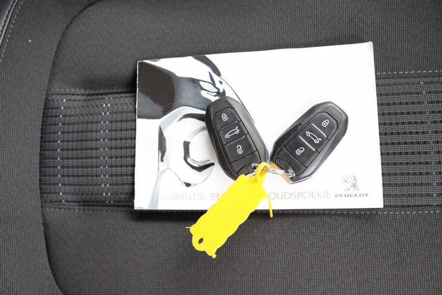 Peugeot 308 SW 1.2 PureTech Blue*ACC*CAM*NAVI*ECC*TEL*CARPLAY*