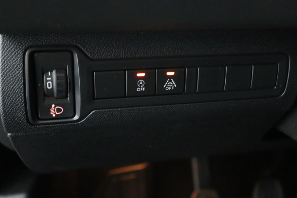 Peugeot 308 SW 1.2 PureTech Blue*ACC*CAM*NAVI*ECC*TEL*CARPLAY*