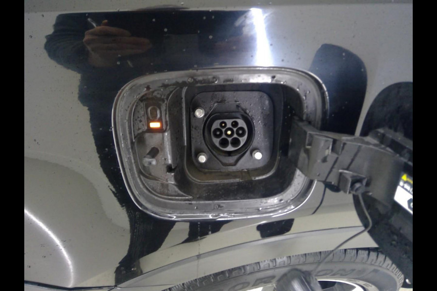 Kia Sorento 1.6 T-GDI Plug-in Hybrid 4WD ExecutiveLine 7p. Full Options | Leder | Panoramadak |