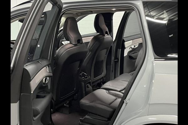 Volvo XC90 2.0 T8 Plug-in hybrid AWD Ultra Dark Luchtvering | Massage | Bowers & Wilkins | Trekhaak | Adapt. Cruise | Stoelventilatie | 22" wielen | 360 camera | Head-up