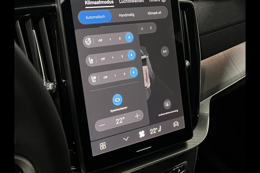 Volvo XC90 2.0 T8 Plug-in hybrid AWD Ultra Dark Luchtvering | Massage | Bowers & Wilkins | Trekhaak | Adapt. Cruise | Stoelventilatie | 22" wielen | 360 camera | Head-up