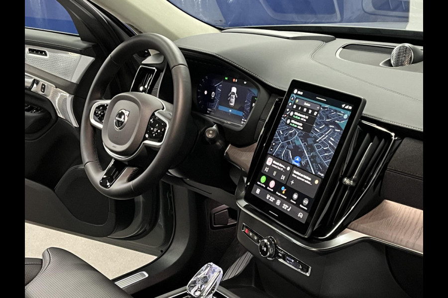 Volvo XC90 2.0 T8 Plug-in hybrid AWD Ultra Dark Luchtvering | Massage | Bowers & Wilkins | Trekhaak | Adapt. Cruise | Stoelventilatie | 22" wielen | 360 camera | Head-up
