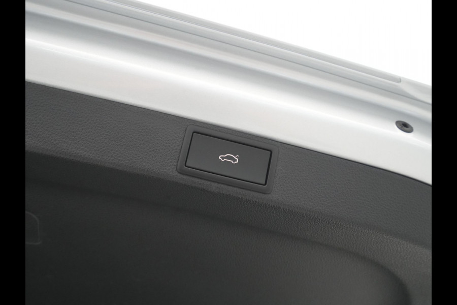 Škoda Octavia Combi 1.0 e-TSI 110pk DSG Business Edition Navigatie Digital Cockpit Pdc Android/Carplay Lm Velgen