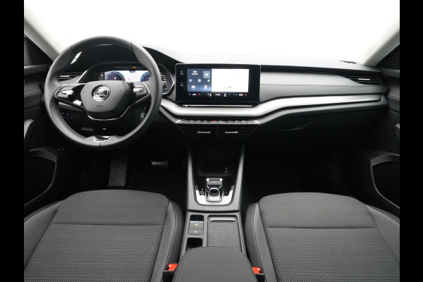 Škoda Octavia Combi 1.0 e-TSI 110pk DSG Business Edition Navigatie Digital Cockpit Pdc Android/Carplay Lm Velgen