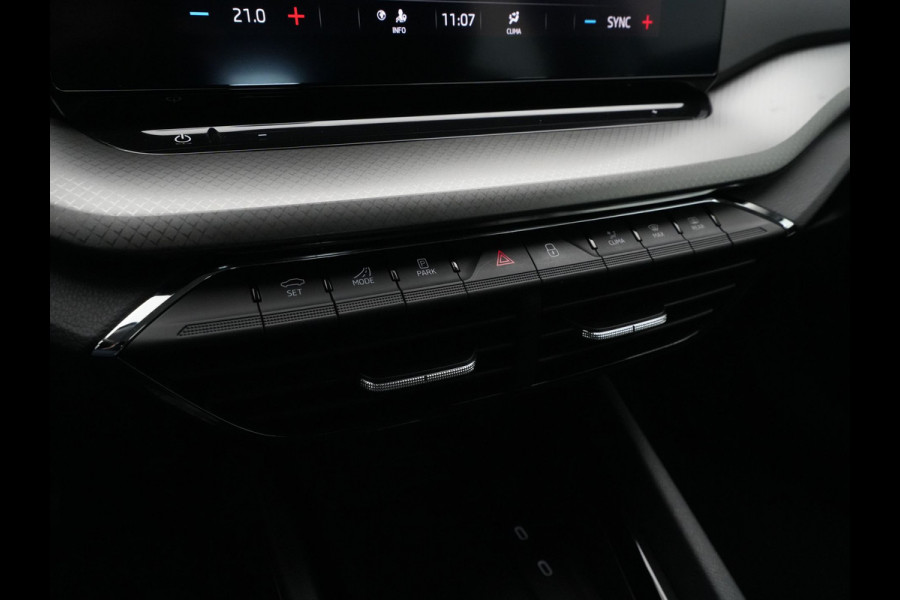 Škoda Octavia Combi 1.0 e-TSI 110pk DSG Business Edition Navigatie Digital Cockpit Pdc Android/Carplay Lm Velgen