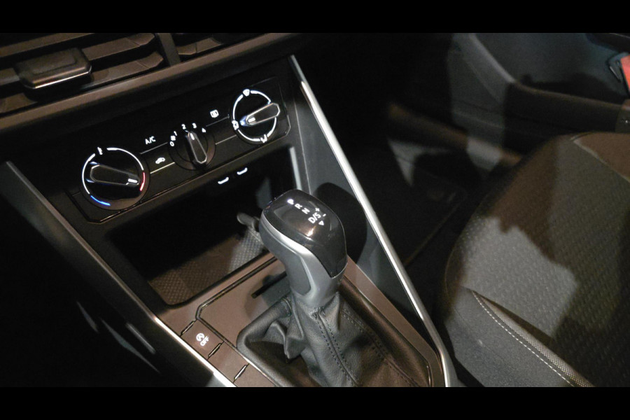 Volkswagen Polo 1.0 TSI Life Automaat | Navigatie | Led | Carplay | Cruise | Facelift