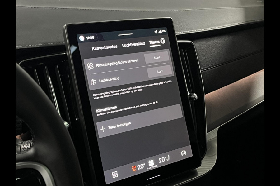 Volvo XC90 2.0 T8 Plug-in hybrid AWD Ultra Dark Luchtvering | Massage | Bowers & Wilkins | Trekhaak | Adapt. Cruise | Stoelventilatie | 22" wielen | 360 camera | Head-up