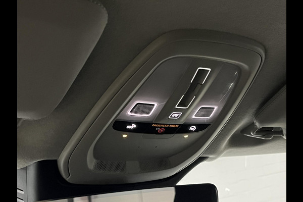 Volvo XC90 2.0 T8 Plug-in hybrid AWD Ultra Dark Luchtvering | Massage | Bowers & Wilkins | Trekhaak | Adapt. Cruise | Stoelventilatie | 22" wielen | 360 camera | Head-up