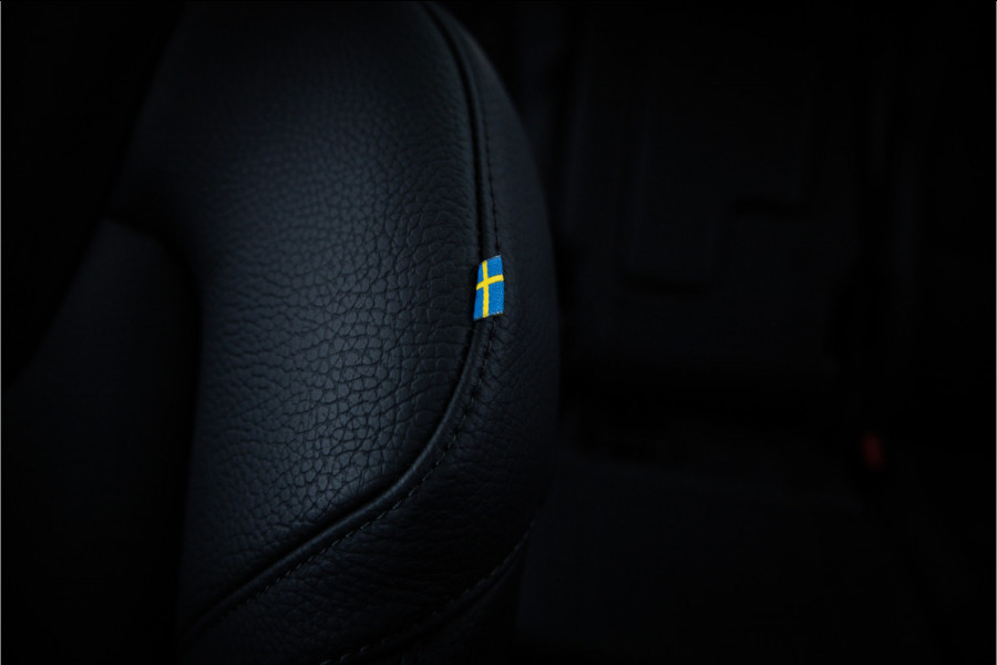 Volvo XC90 2.0 T8 Plug-in hybrid AWD Plus Bright - Panorama | H&K | Memory | Elek. Trekhaak