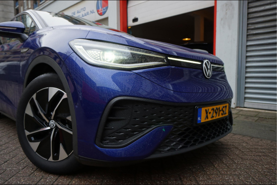 Volkswagen ID.5 Pro 77 kWh | 94%SOH | Panoramadak | MATRIX | Leer | 360 camera | Adaptieve cruise + lane departure met stuurcorrectie | Dakspoiler | Apple Carplay | Key Less Entry/ Go | Sfeerverlichting