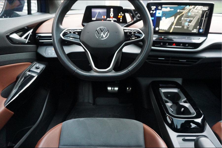Volkswagen ID.5 Pro 77 kWh | 94%SOH | Panoramadak | MATRIX | Leer | 360 camera | Adaptieve cruise + lane departure met stuurcorrectie | Dakspoiler | Apple Carplay | Key Less Entry/ Go | Sfeerverlichting