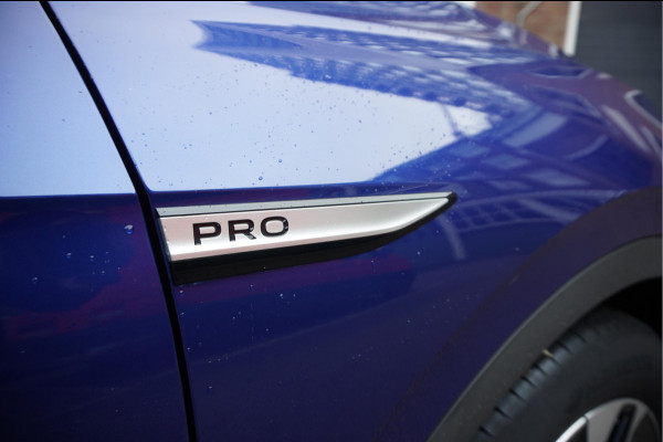 Volkswagen ID.5 Pro 77 kWh | 94%SOH | Panoramadak | MATRIX | Leer | 360 camera | Adaptieve cruise + lane departure met stuurcorrectie | Dakspoiler | Apple Carplay | Key Less Entry/ Go | Sfeerverlichting