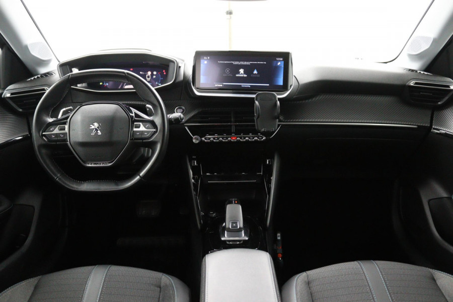 Peugeot 208 1.2 Allure*AUTOM*ACC*LANE-ASS*NAVI*CAM*CARPLAY*