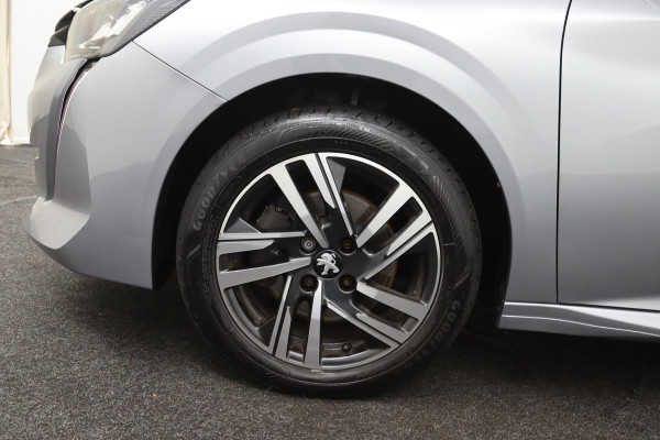 Peugeot 208 1.2 Allure*AUTOM*ACC*LANE-ASS*NAVI*CAM*CARPLAY*