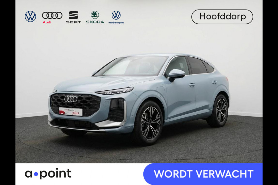 Audi Q3 Sportback 1.5 200kW e-hybrid S edition 272pk | Komt eind februari binnen | Parkeercamera | Keyless | Stoelverwarming