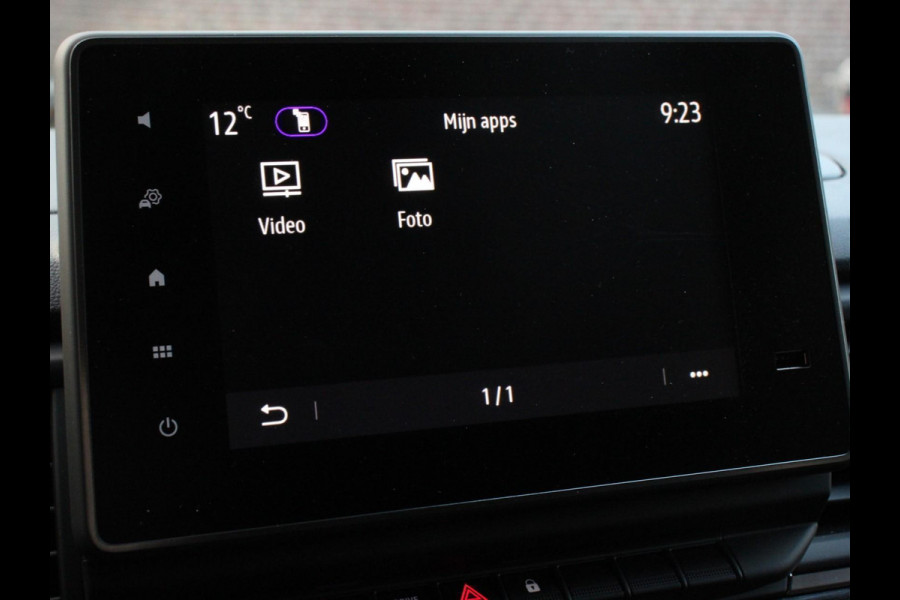 Renault Trafic 2.0 Blue dC1 150 EDC T29 L2H1 Extra Dubbele Cabine Navigatie Airco Lichtmetalen velgen Betimmering Trekhaak Camera Parkeer sensoren  Dab