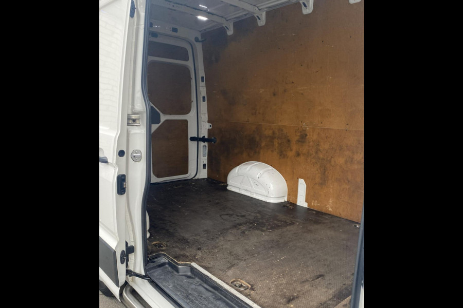 Volkswagen Crafter 35 2.0 TDI L3H3 Comfortline, Cam, Cruise, Trekhaak, Imperiaal, NAP
