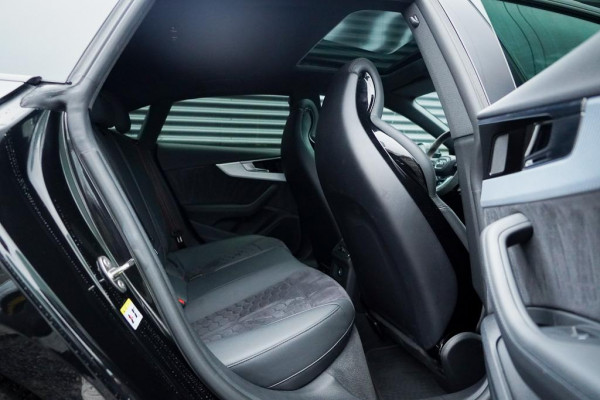 Audi RS5 Sportback 2.9 TFSI A5 quattro competition plus / Massage / Pano / 360 / Fabr. Garantie