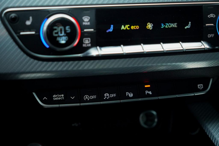 Audi RS5 Sportback 2.9 TFSI A5 quattro competition plus / Massage / Pano / 360 / Fabr. Garantie