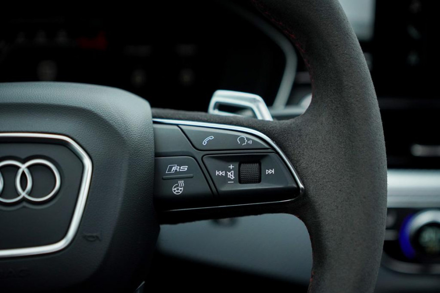 Audi RS5 Sportback 2.9 TFSI A5 quattro competition plus / Massage / Pano / 360 / Fabr. Garantie