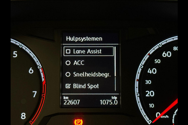 Volkswagen T-Roc Cabrio 1.5 TSI 150PK DSG R-LINE SPORT NAVI/PDC/LED/R-LINE