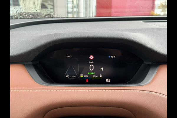 Škoda ENYAQ iV 80 | Pano | Trekhaak | Full leder | Stoel + stuurverw