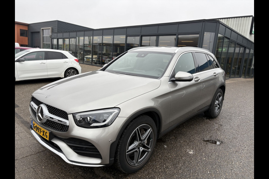 Mercedes-Benz GLC 200 Premium AMG-line