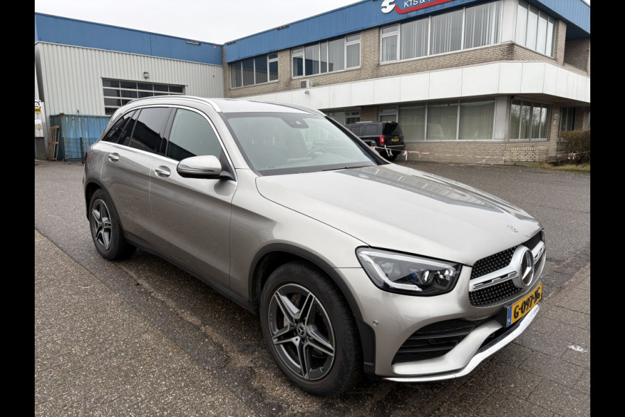 Mercedes-Benz GLC 200 Premium AMG-line