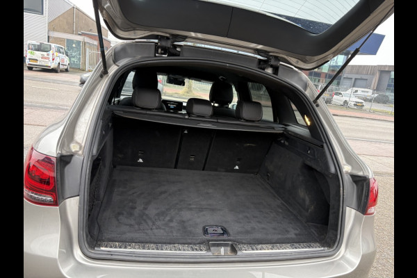 Mercedes-Benz GLC 200 Premium AMG-line