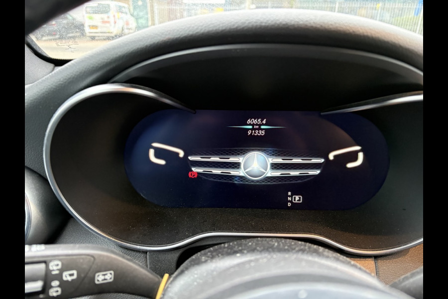 Mercedes-Benz GLC 200 Premium AMG-line