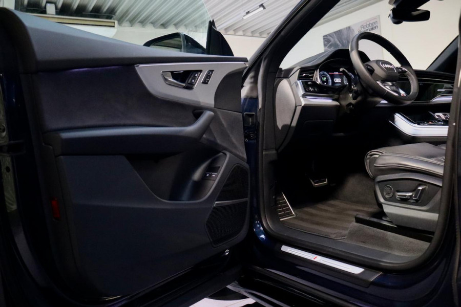 Audi Q8 55 TFSI e Q Maxton|PANO|VOL|Facelift