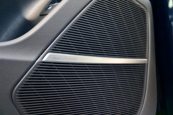 Audi Q8 55 TFSI e Q Maxton|PANO|VOL|Facelift