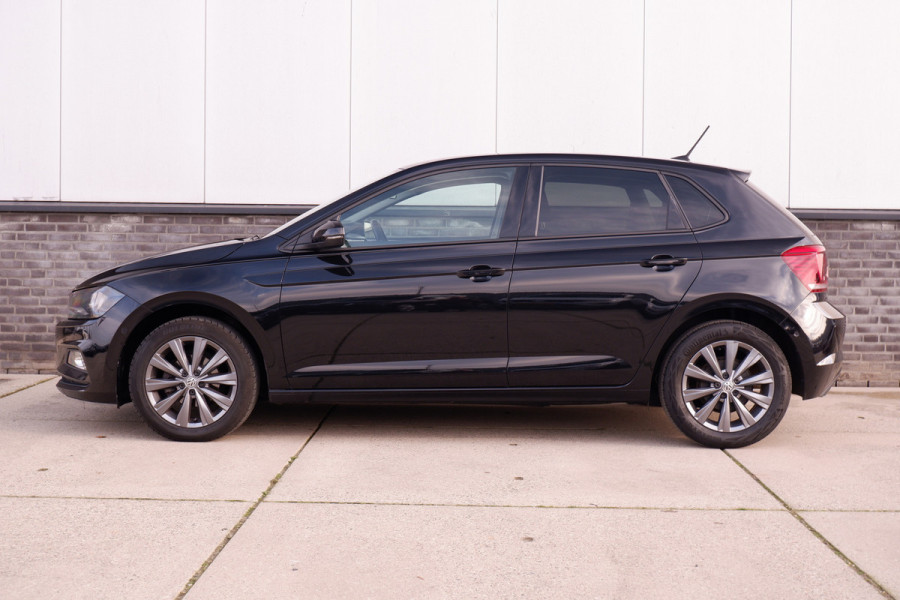 Volkswagen Polo 1.0 TSI Comfortline Business | Carplay | Camera | Virtual Cockpit | PDC | Navi