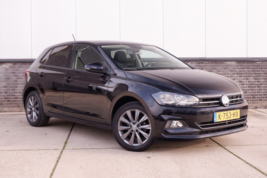 Volkswagen Polo 1.0 TSI Comfortline Business | Carplay | Camera | Virtual Cockpit | PDC | Navi