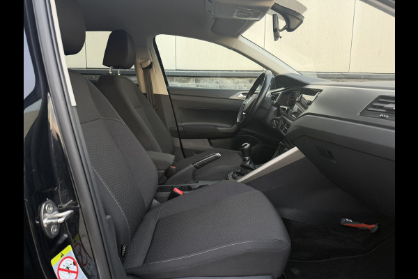 Volkswagen Polo 1.0 TSI Comfortline Business | Carplay | Camera | Virtual Cockpit | PDC | Navi
