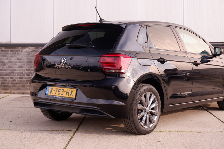 Volkswagen Polo 1.0 TSI Comfortline Business | Carplay | Camera | Virtual Cockpit | PDC | Navi