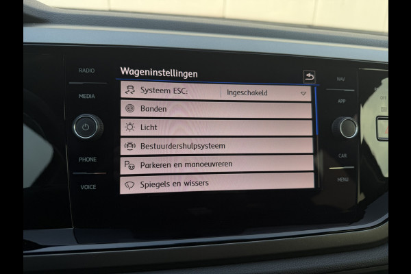 Volkswagen Polo 1.0 TSI Comfortline Business | Carplay | Camera | Virtual Cockpit | PDC | Navi