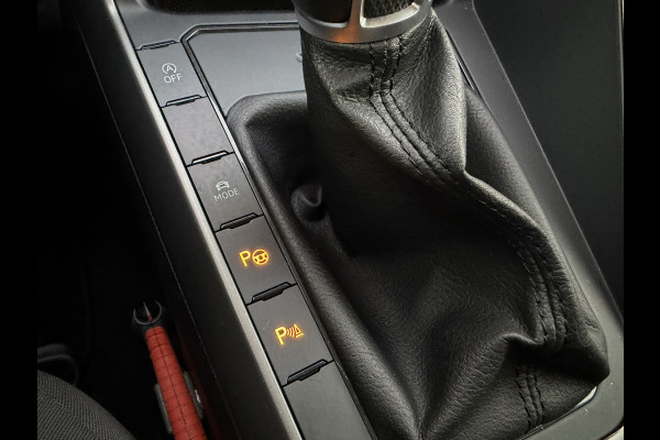 Volkswagen Polo 1.0 TSI Comfortline Business | Carplay | Camera | Virtual Cockpit | PDC | Navi