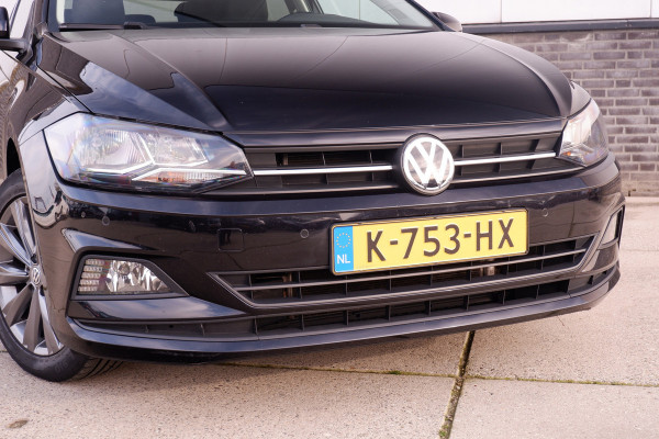 Volkswagen Polo 1.0 TSI Comfortline Business | Carplay | Camera | Virtual Cockpit | PDC | Navi