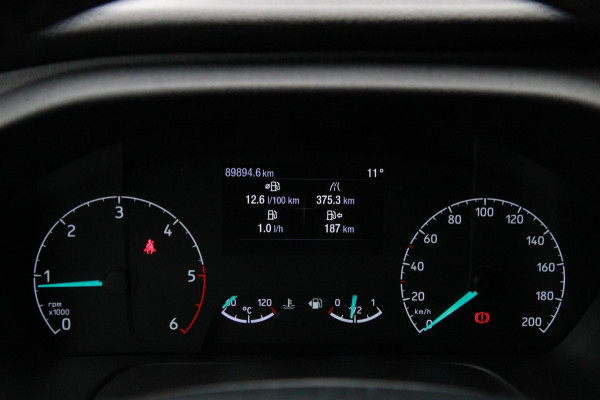 Ford Transit Custom 300 2.0 TDCI L2H1 Trend / Trekhaak / Inklapbaar imperiaal / 3 zits