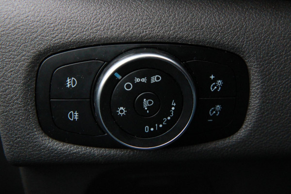 Ford Transit Custom 300 2.0 TDCI L2H1 Trend / Trekhaak / Inklapbaar imperiaal / 3 zits