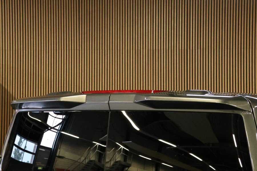 Ford Transit Custom 320 2.0 TDCI L2H1 Sport AWD DC | Dubbel Cabine | Elekrische schuifdeuren | ACC | 360 Camera | Blind spot | Elek. Trekhaak | Navi | 5-Zitter | 4x4 | BPM VRIJ