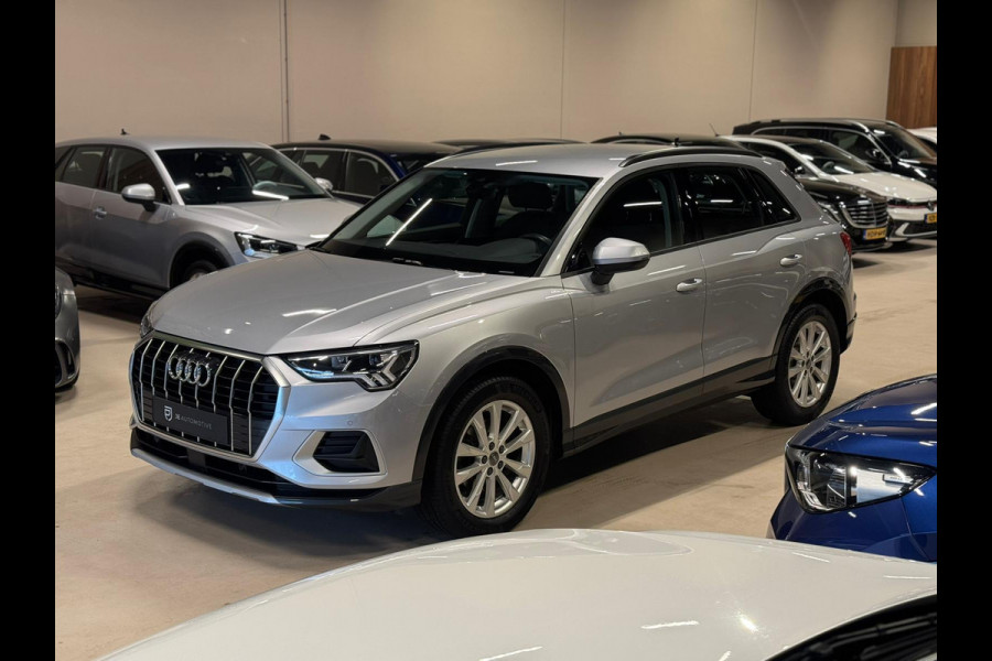 Audi Q3 35 TFSI 150PK Pro Line, S-Tronic, Virtual, Matrix, Apple Carplay, ACC, Blind Spot, Trekhaak, Voll Led, Voll Onderhouden