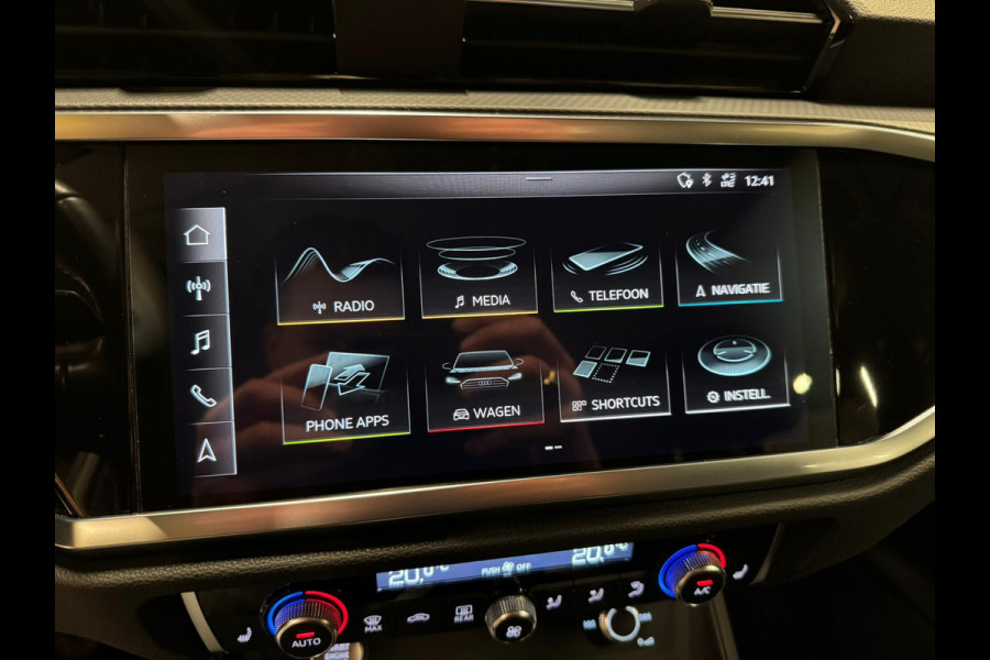 Audi Q3 35 TFSI 150PK Pro Line, S-Tronic, Virtual, Matrix, Apple Carplay, ACC, Blind Spot, Trekhaak, Voll Led, Voll Onderhouden