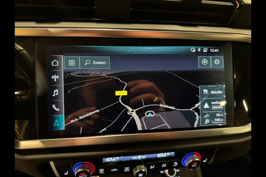 Audi Q3 35 TFSI 150PK Pro Line, S-Tronic, Virtual, Matrix, Apple Carplay, ACC, Blind Spot, Trekhaak, Voll Led, Voll Onderhouden
