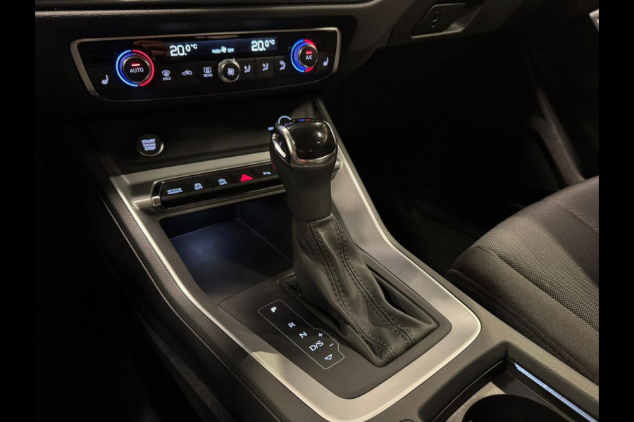 Audi Q3 35 TFSI 150PK Pro Line, S-Tronic, Virtual, Matrix, Apple Carplay, ACC, Blind Spot, Trekhaak, Voll Led, Voll Onderhouden