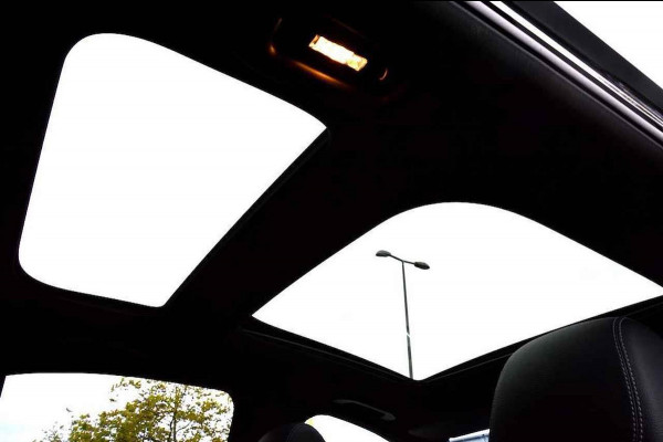 Mercedes-Benz E-Klasse 300 e AMG LEDER/NAVI/PANO/BURMESTER®